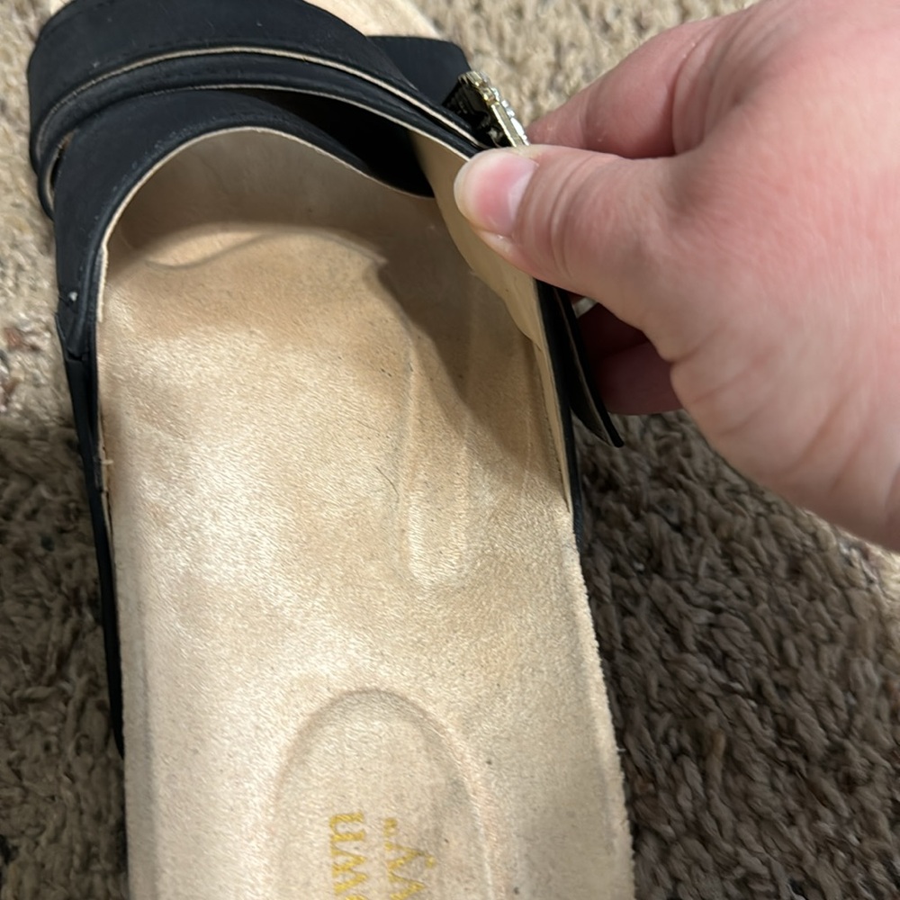 Black crown & ivy slip on sandles with bling detail - Picture 11 of 14
